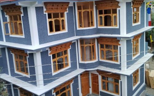 Zomsa Inn By Stayapart,,3 star