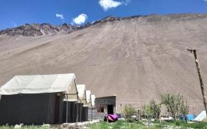 namkha camp and restaurant by stayapart