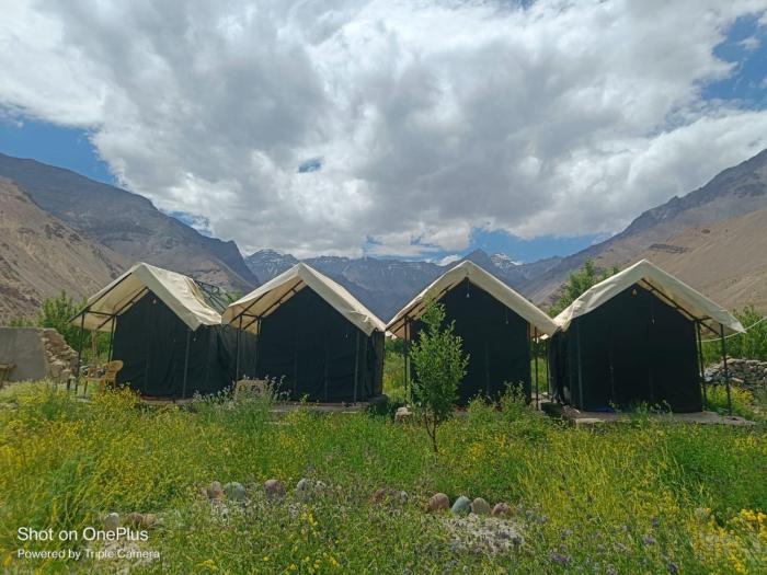 namkha camp and restaurant by stayapart