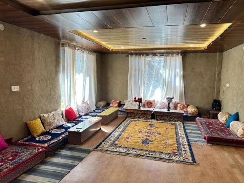 pemchung homestay by stayapart