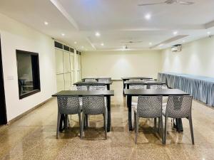 my hotel sector 23 near yashobhoomi dwarka