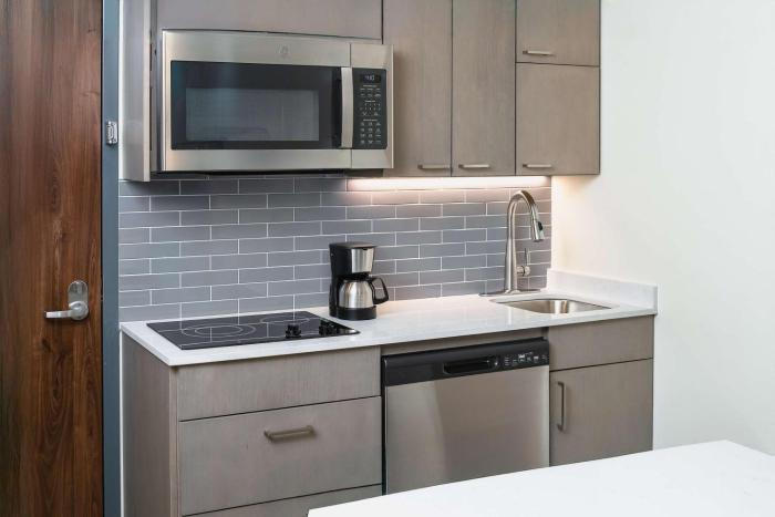 hyatt house auburn hills detroit