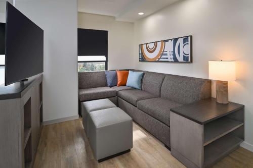 hyatt house auburn hills detroit