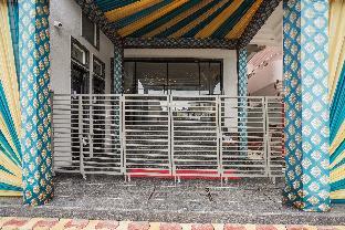 super hotel shiv lok