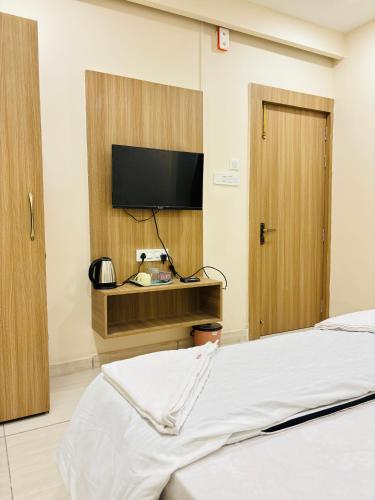 Hotel Shreegopal,,4 star