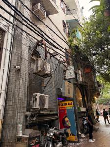 hotel hauz khas inn