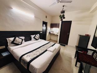 hotel hauz khas inn