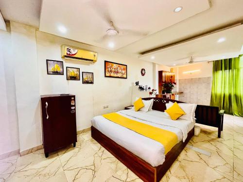 hotel hauz khas inn