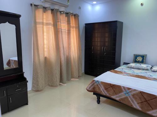 Srt Homely Stay 3Bhk With All Amenities,,4 star