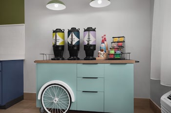 Quality Inn And Suites Lakewood,Denver>>Colorado,2 star