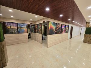 sarojini garden hotel and restaurant