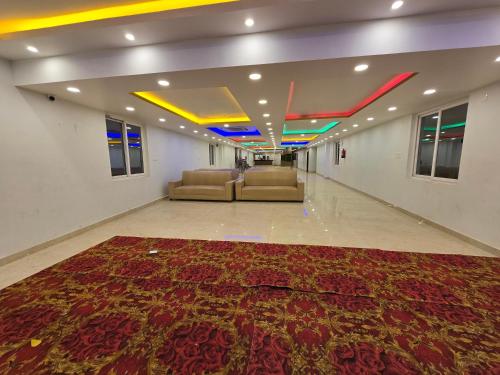 sarojini garden hotel and restaurant