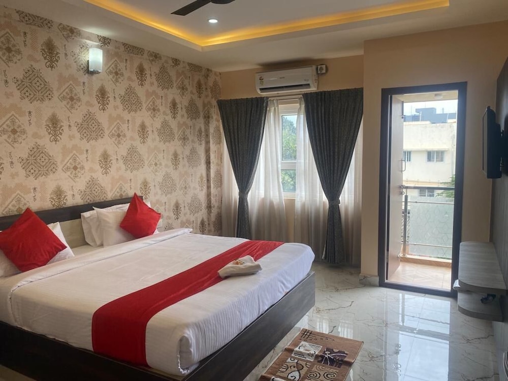 aura by agira hotels