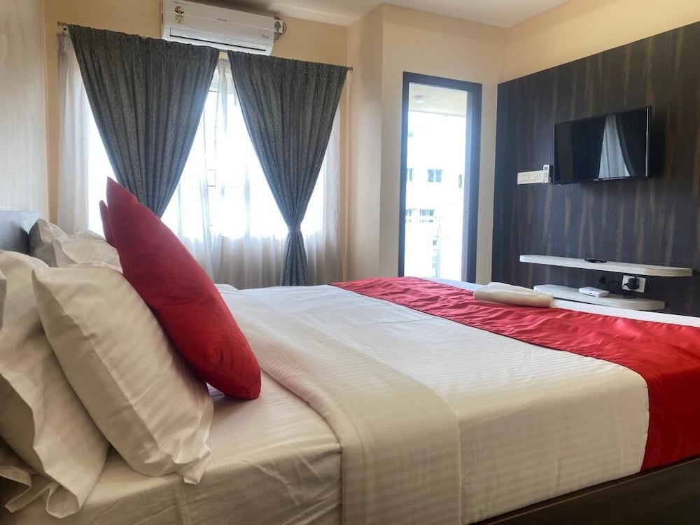 aura by agira hotels