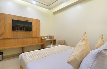 hotel gold palace paharganj