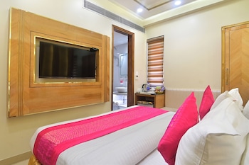 hotel gold palace paharganj