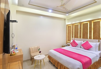 hotel gold palace paharganj