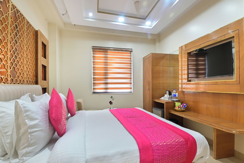 hotel gold palace paharganj