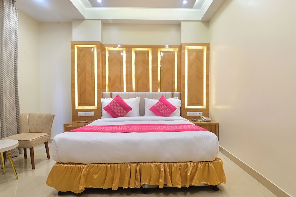 hotel gold palace paharganj