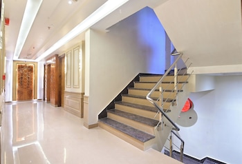 hotel gold palace paharganj