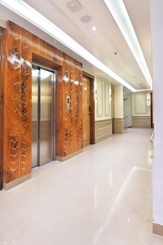hotel gold palace paharganj