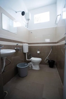 yellow bells studios and suites