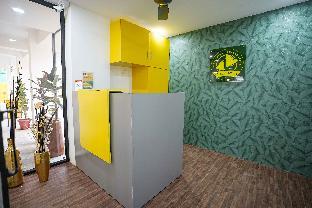 yellow bells studios and suites