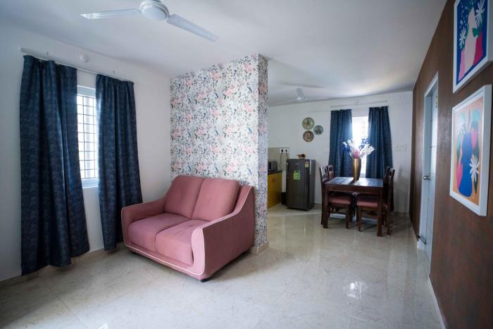 yellow bells studios and suites