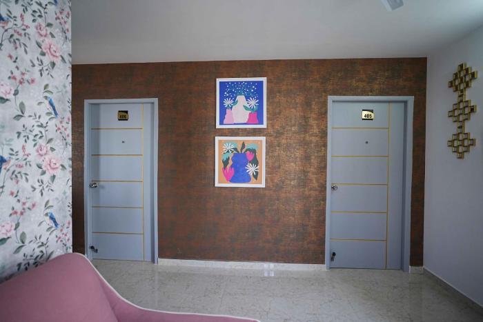 yellow bells studios and suites