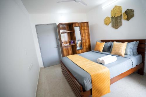 yellow bells studios and suites