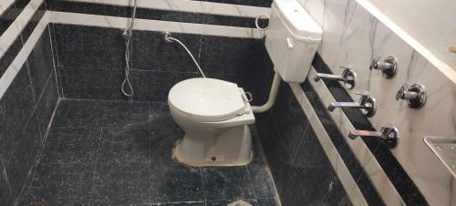 o home bhrat vishram grih near airport ayodhya