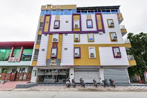 Hotel O Eleven Hotel & Banquet,,3 star