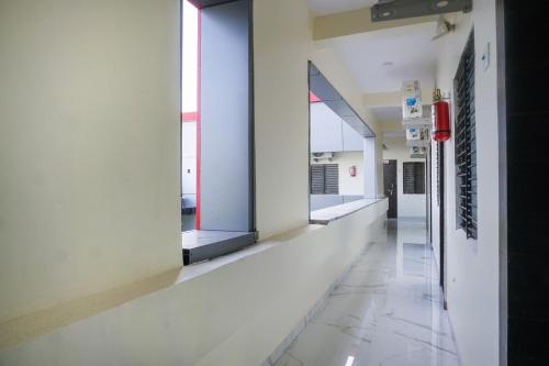 hotel o shree sai srushti regency