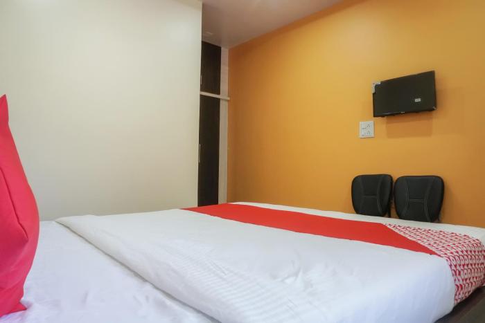 hotel o shree sai srushti regency