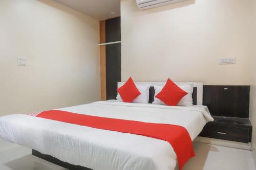 hotel o shree sai srushti regency