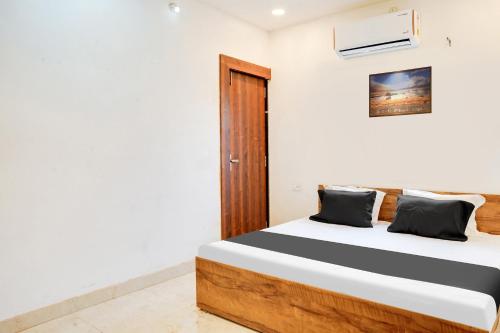 Hotel O Golden Pearl,,3 star