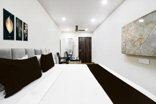 super hotel o the blue moon