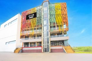 super hotel o the blue moon