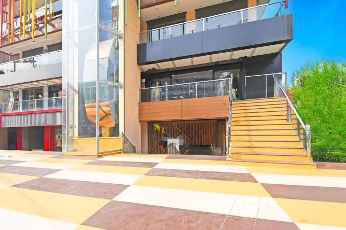 super hotel o the blue moon