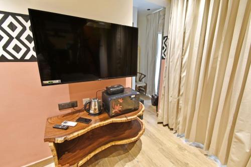 blissful stay pondicherry lux suites 5min beach