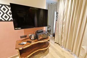 blissful stay pondicherry lux suites 5min beach