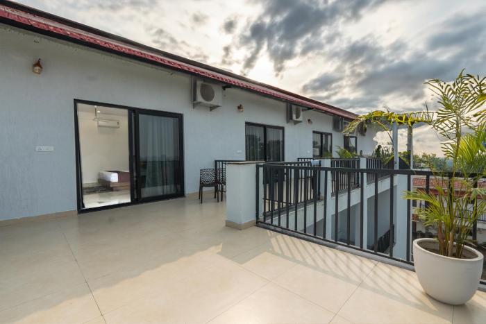 corbett tusker meadows by white flower