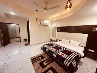 taj castle guest house