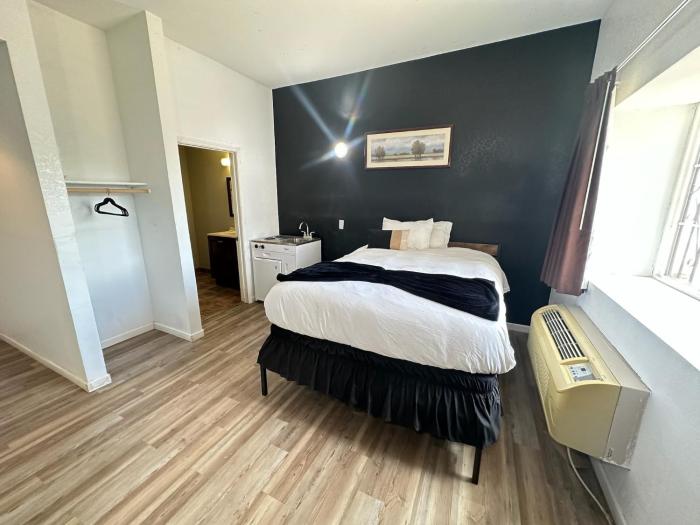 hotel dilley grand