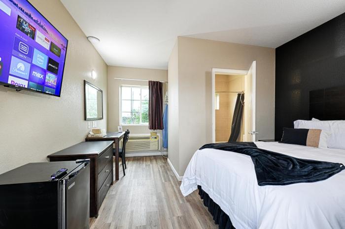 hotel dilley grand