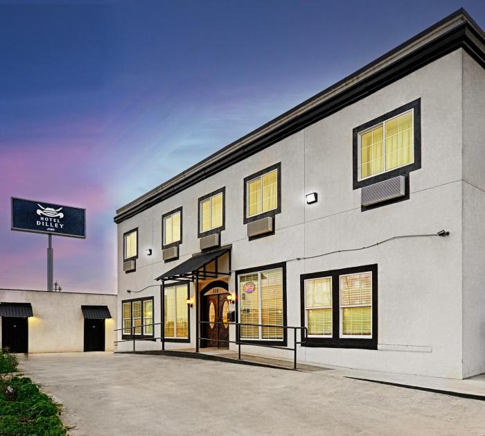 hotel dilley grand