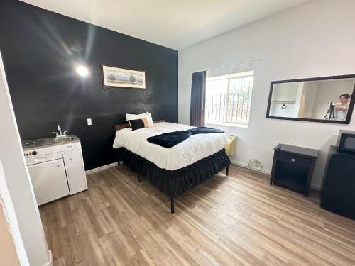 hotel dilley grand