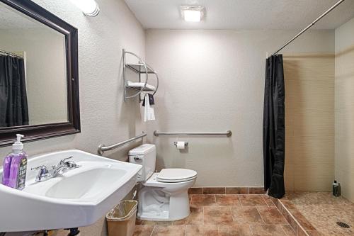hotel dilley grand
