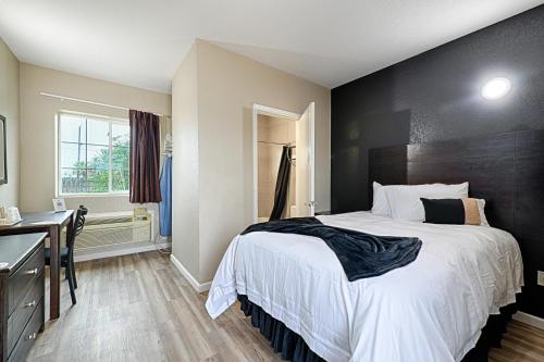 hotel dilley grand