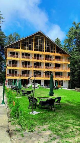 Hotel Pine Heritage,,2 star